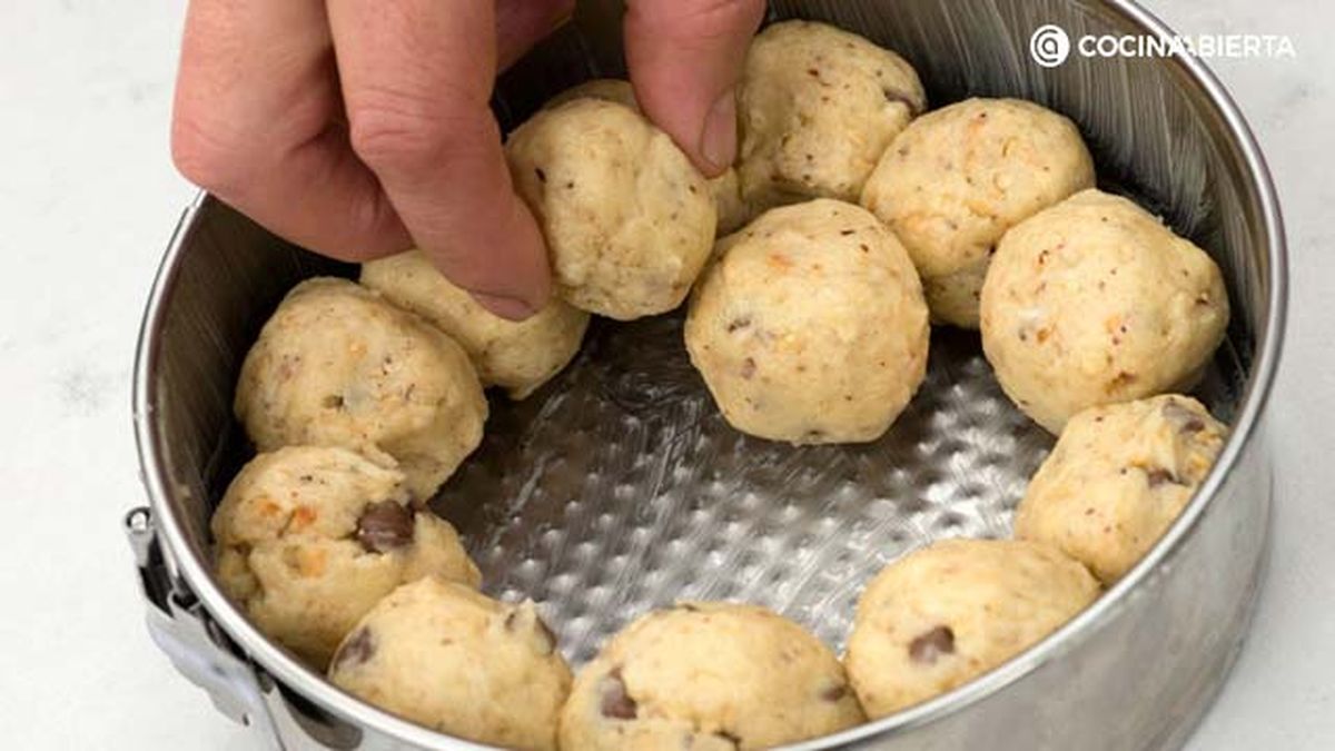 Tarta de avellana con pepitas de chocolate paso 3