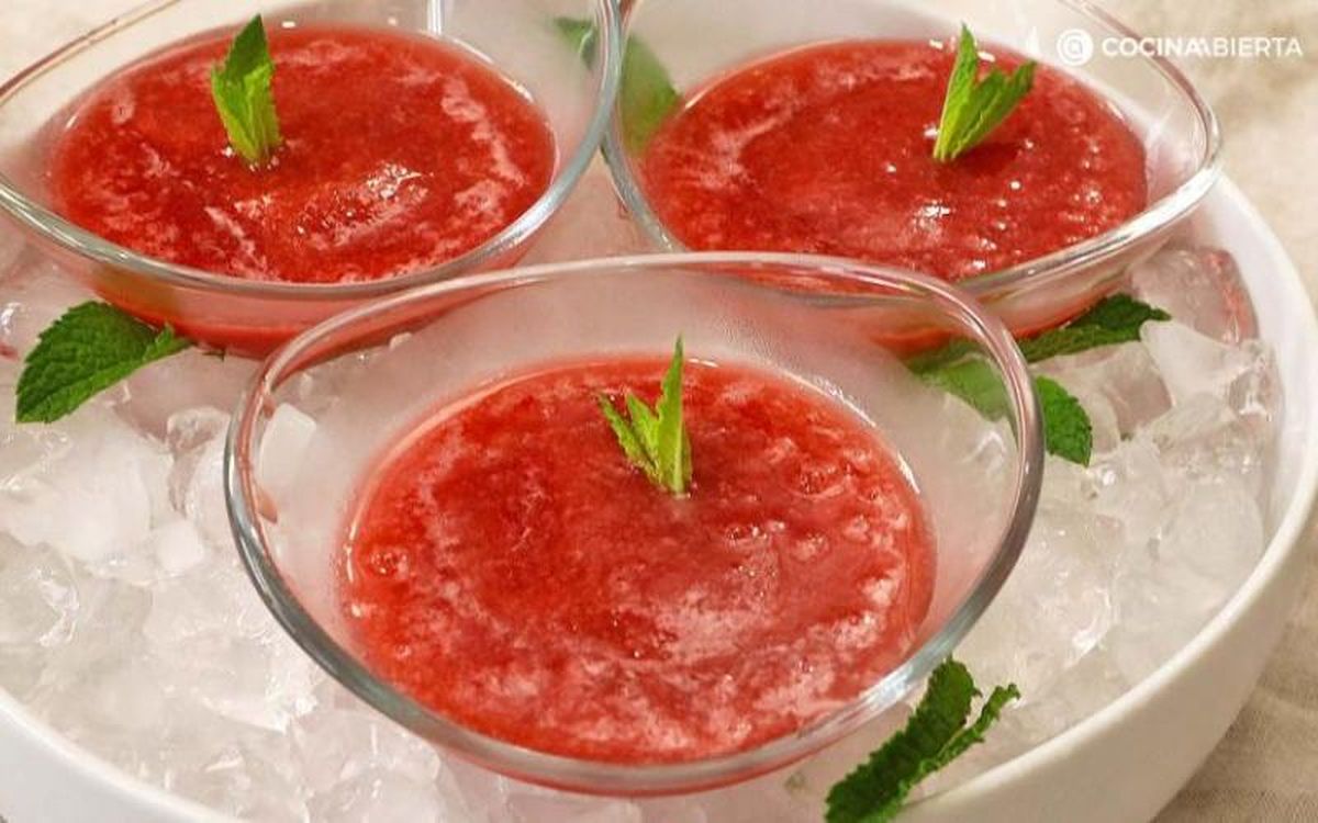 Sorbete de cerezas, un refrescante postre para el verano