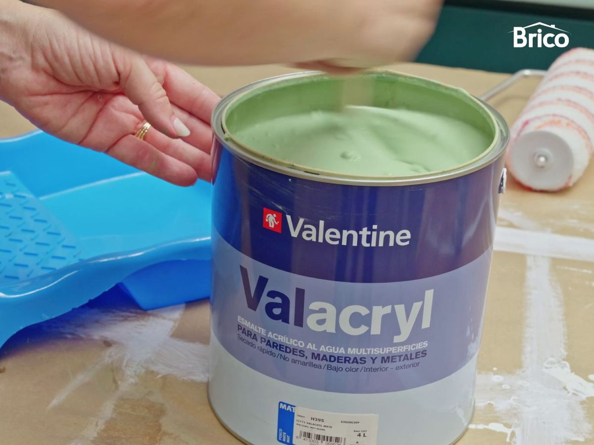 Remueve bien el esmalte Valacryl