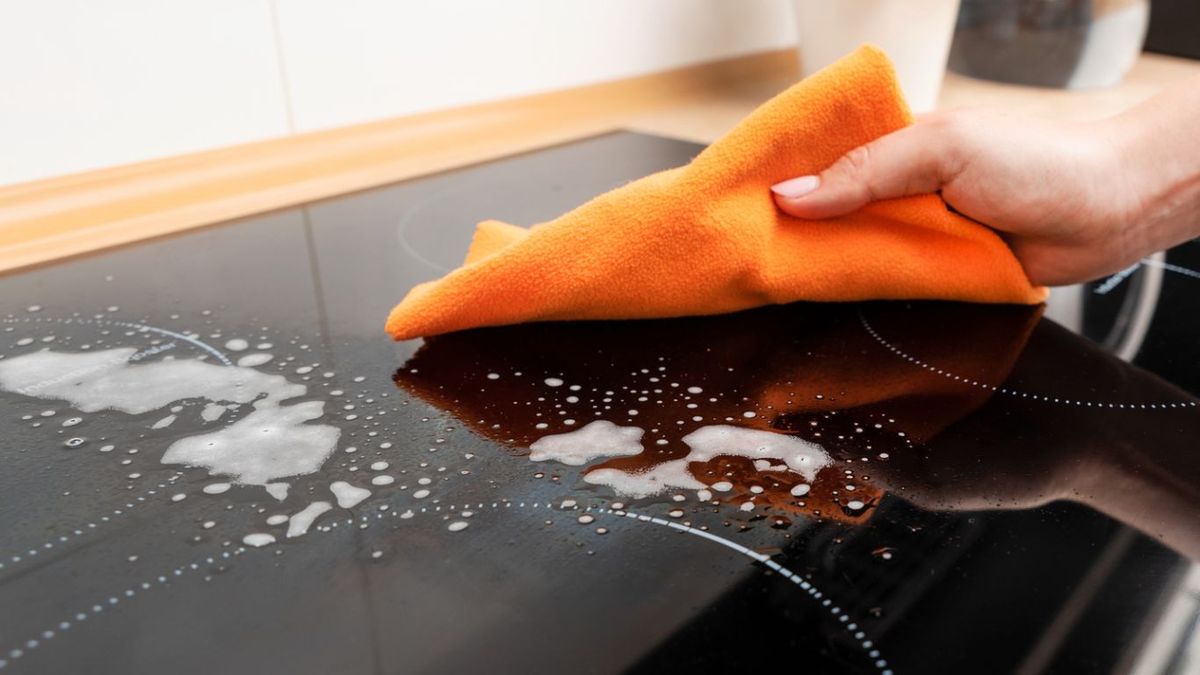 Cómo limpiar la vitrocerámica