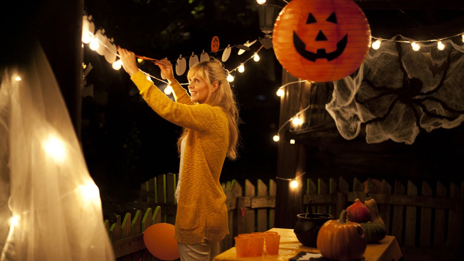 iluminacion jardin halloween iluminacion jardin halloween