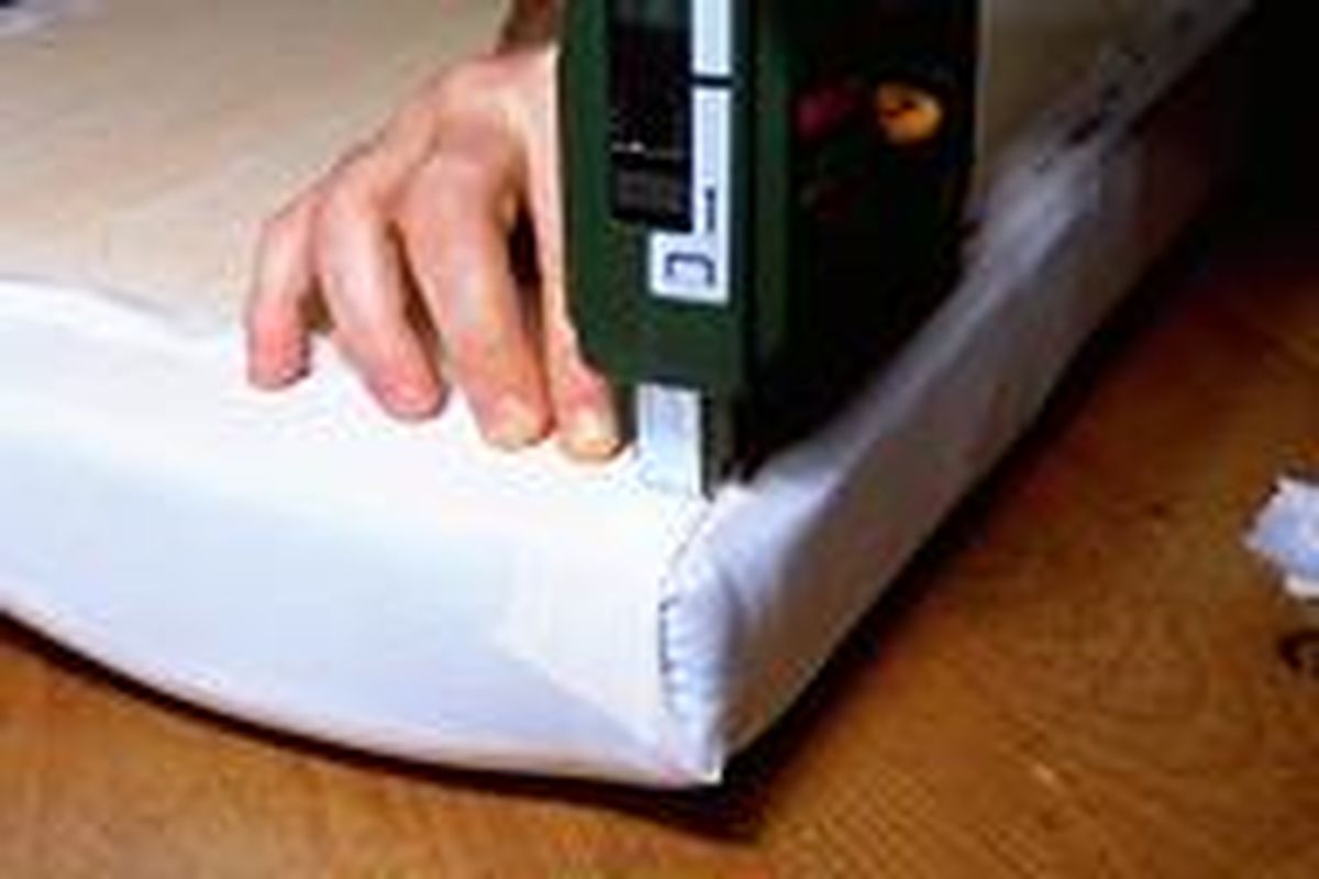 tapizar tapa baul p10