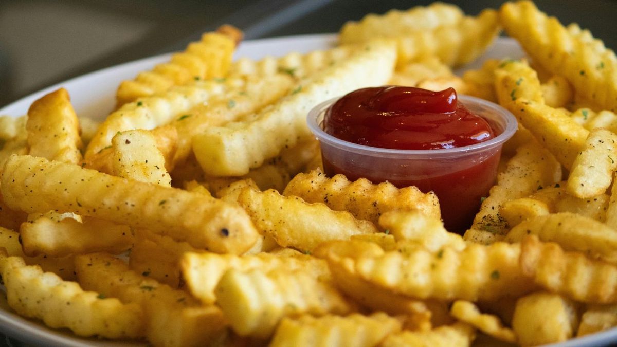 Patatas fritas onduladas