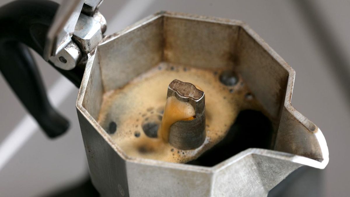 Cómo hacer café en cafetera italiana