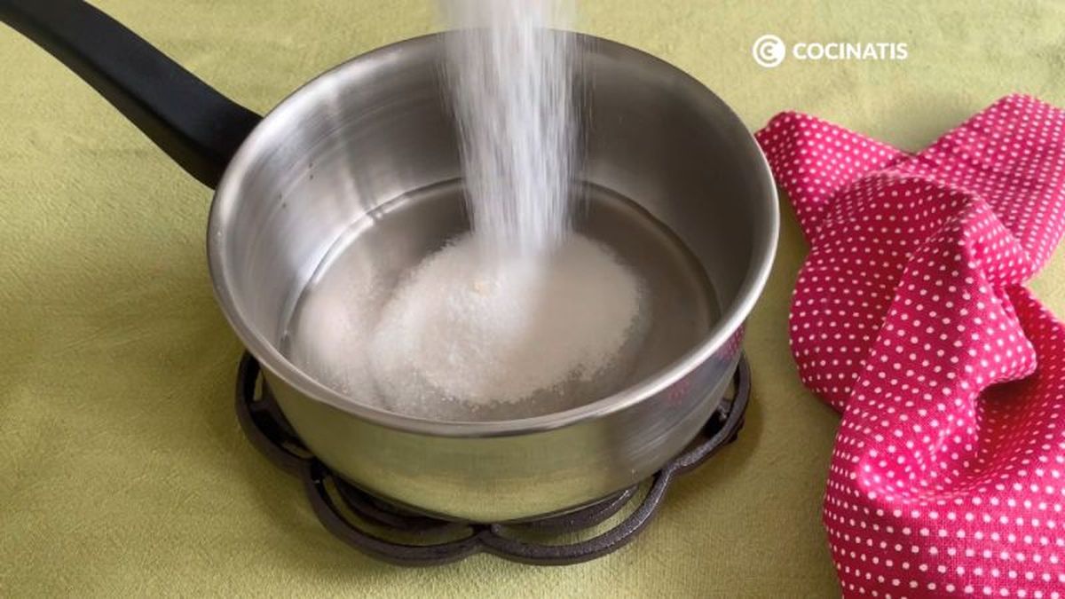 Preparamos al almíbar