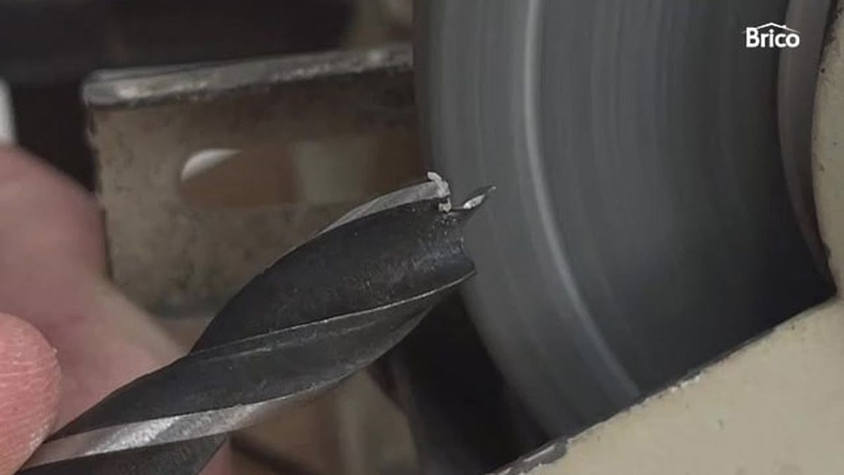 como afilar una broca para madera paso 4