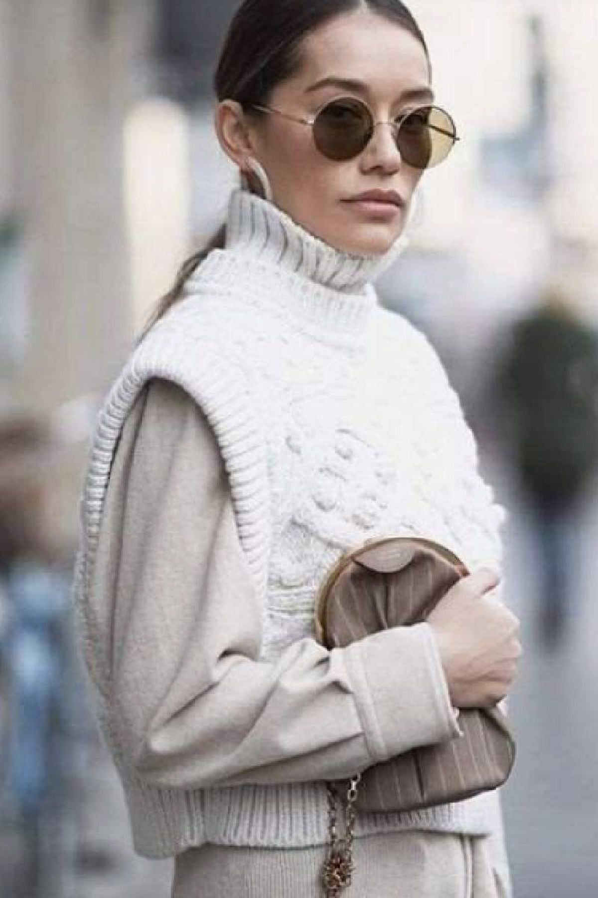 Chaleco de punto de cuello alto