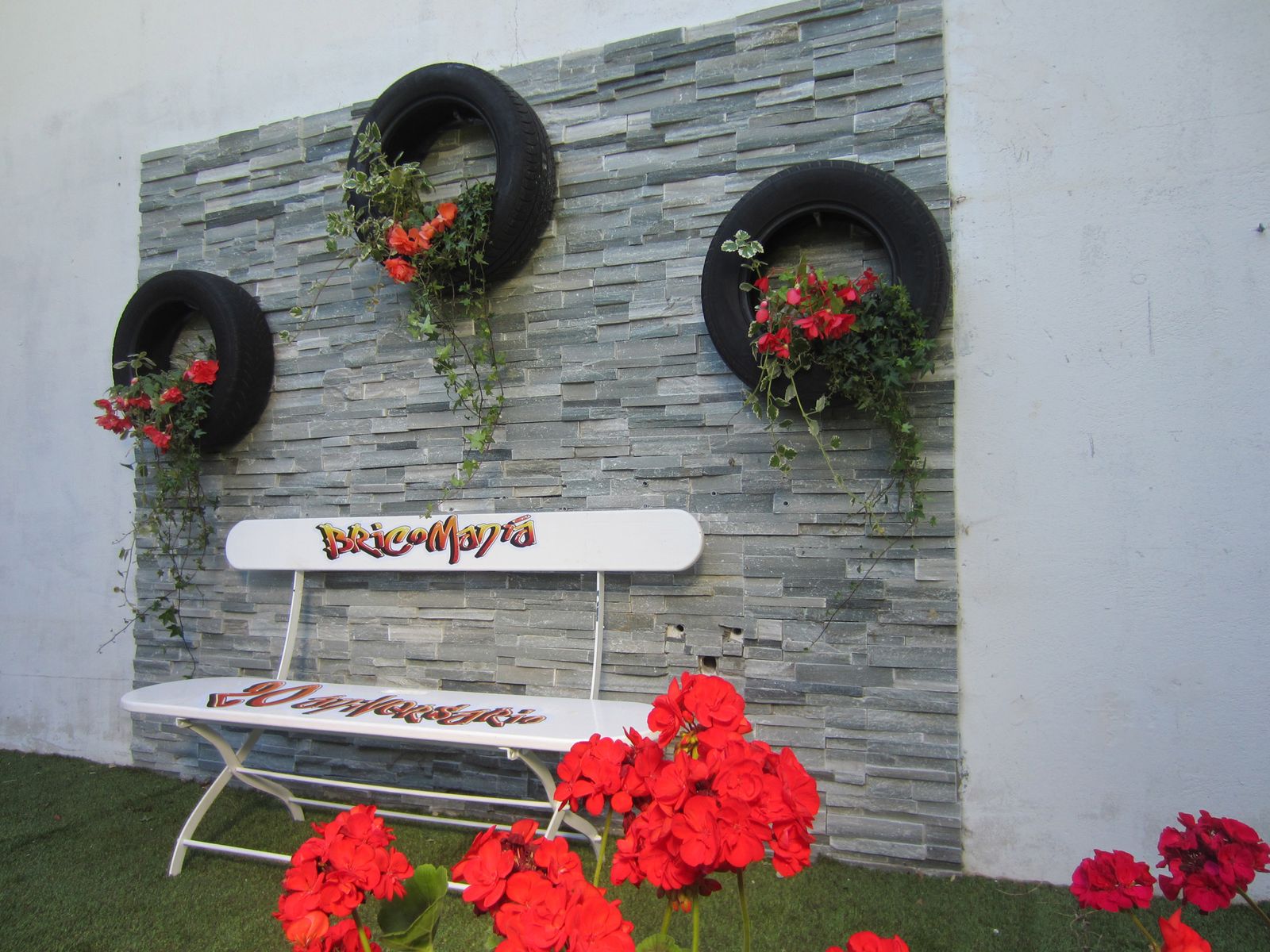 Banco aniversario