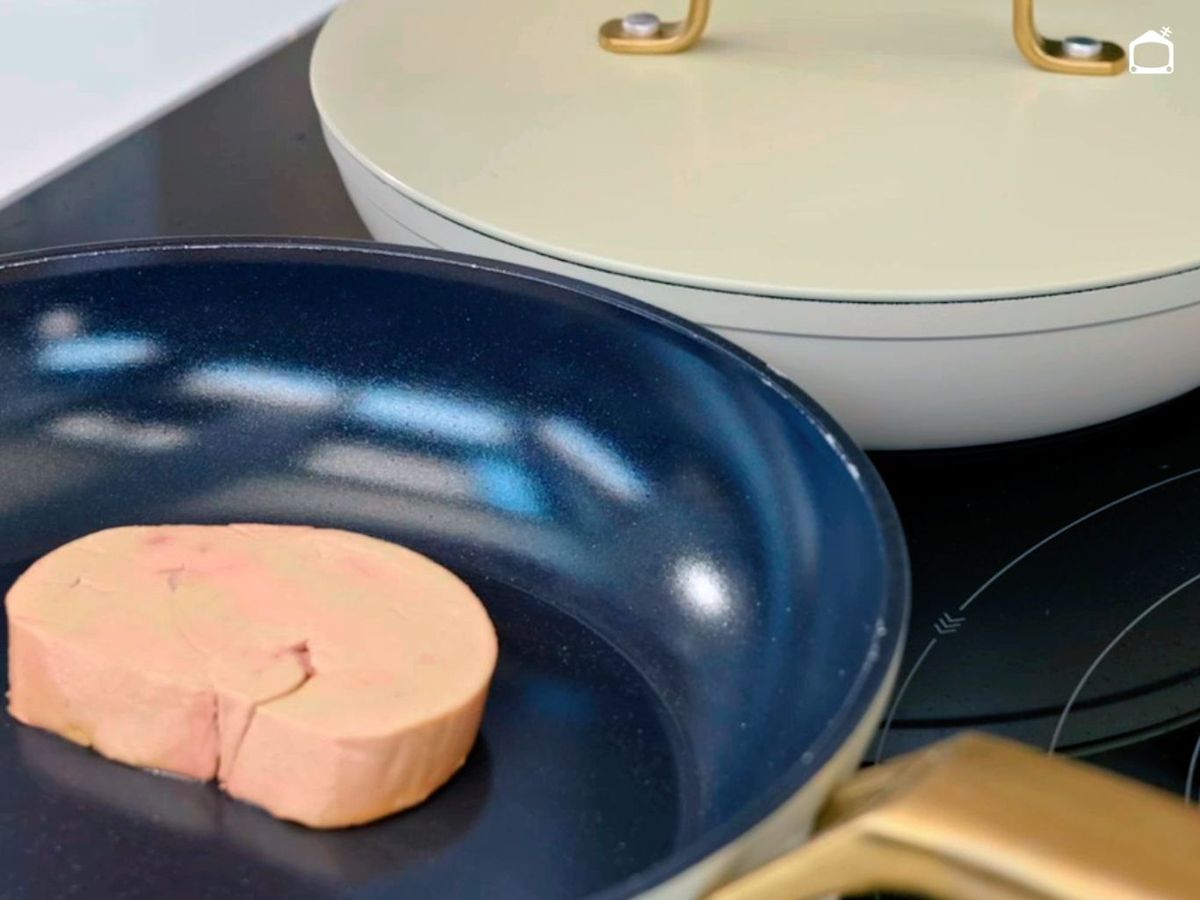 Dorar el foie para la hamburguesa