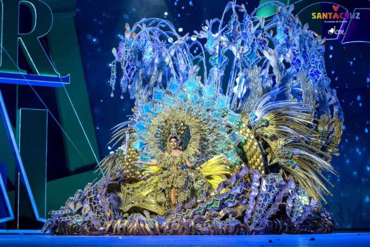 Corina Mrazek González, Reina del Carnaval de Santa Cruz de Tenerife 2024