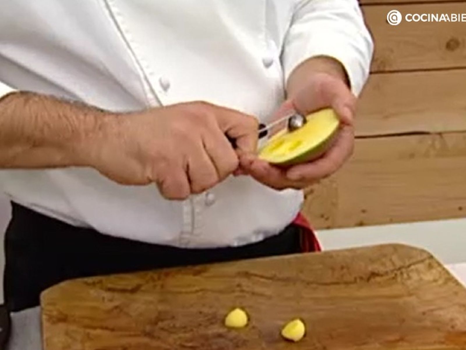 Las bolitas de mango le darán un toque dulce y ácido a la ensalada Las bolitas de mango le darán un toque dulce y ácido a la ensalada