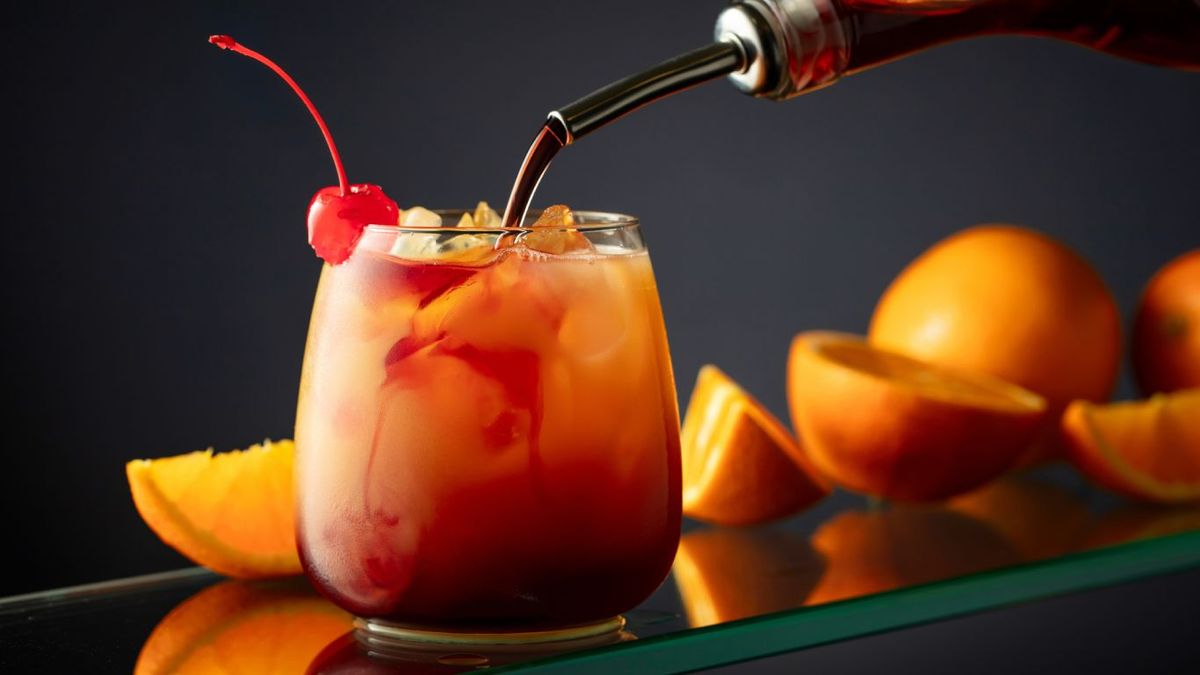 Cóctel con granadina