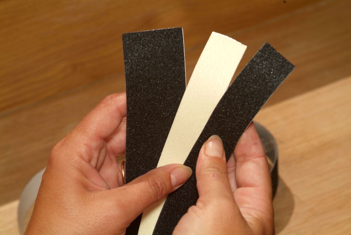 Reparar escalera de madera paso 3