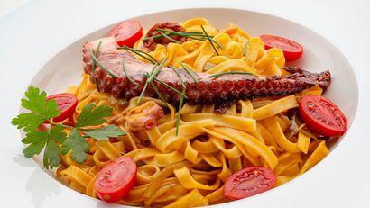 Tallarines con pulpo
