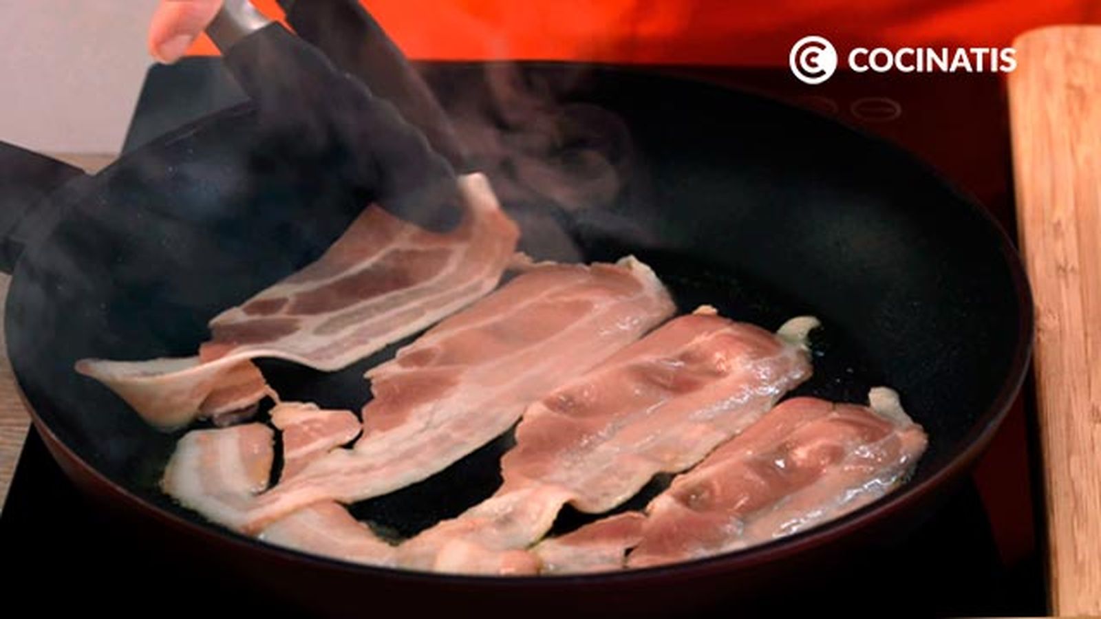 Receta de croque de queso de cabra, bacon y huevo  paso 1