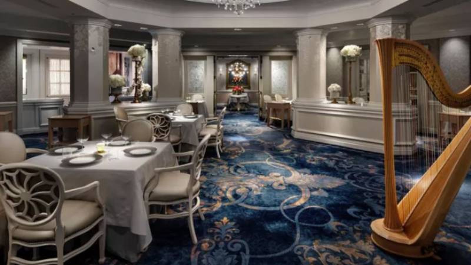 El salón del restaurante Victoria & Albert's, de Disneyworld Orlando El salón del restaurante Victoria & Albert's, de Disneyworld Orlando