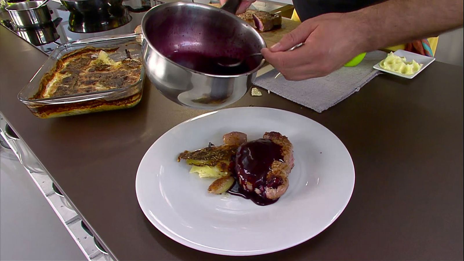 salsa carne vino tinto