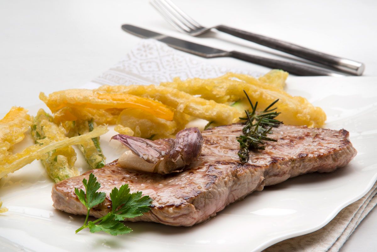 5439 1 Entrecot con verduras en tempura (924) xl