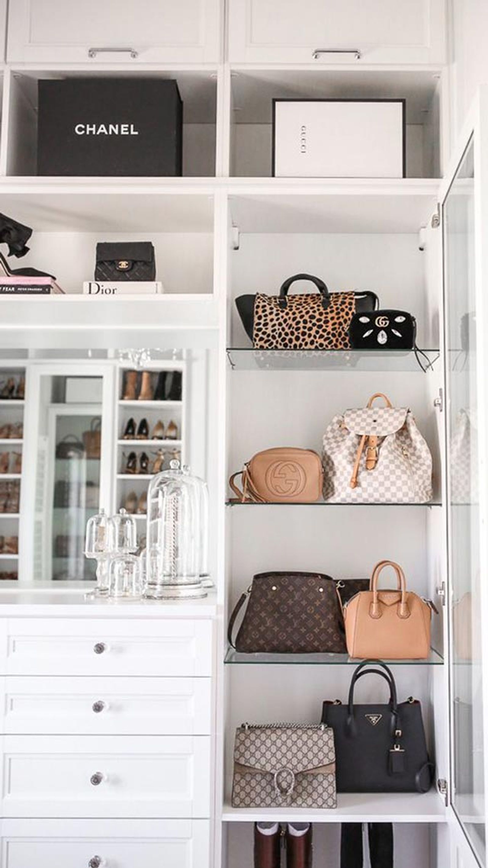 ideas para organizar bolsos armario grande ideas para organizar bolsos armario grande