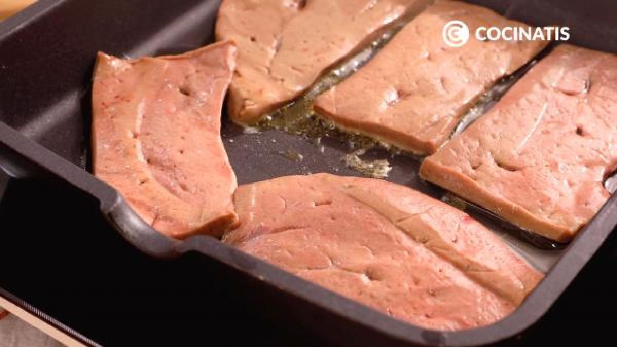 Receta hígado encebollado  paso 2