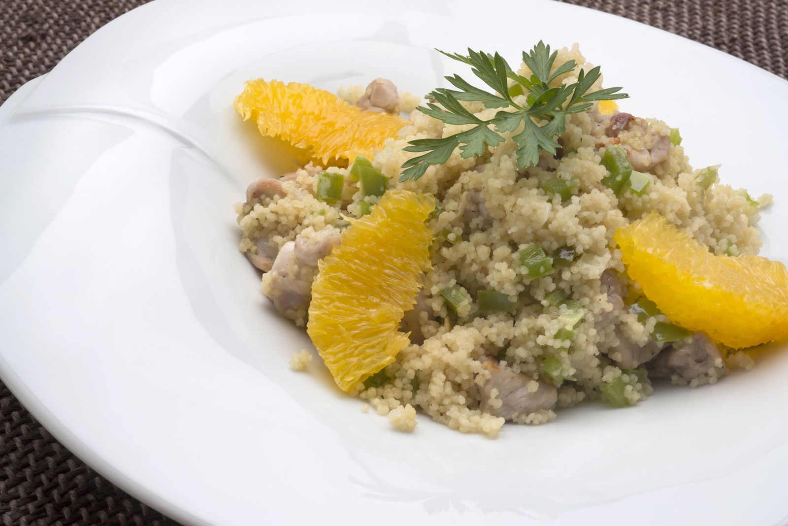 5855 1 Cuscus con conejo y naranja (1240) xl