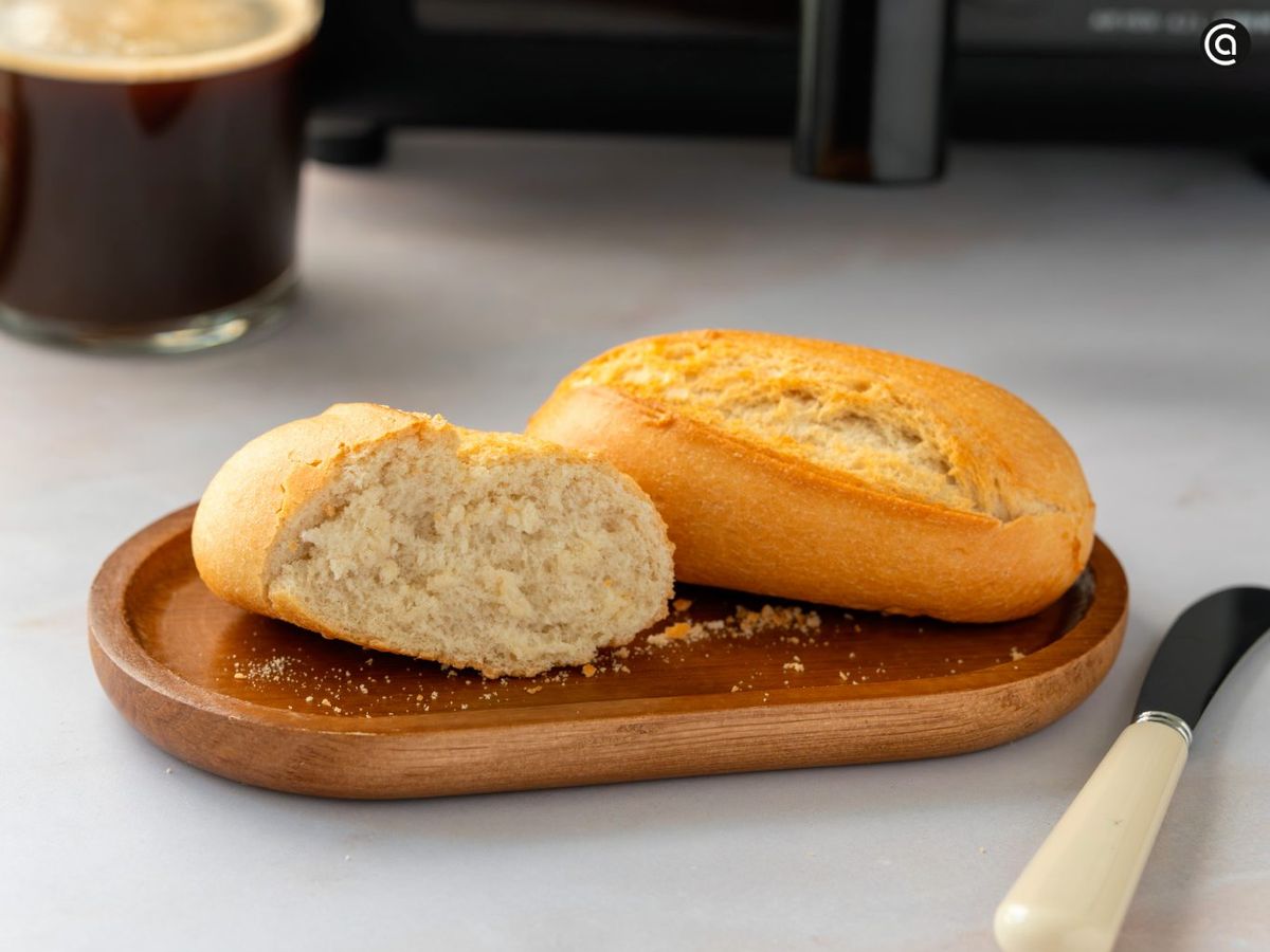 Descubre cómo lograr un pan crujiente y recién hecho en minutos