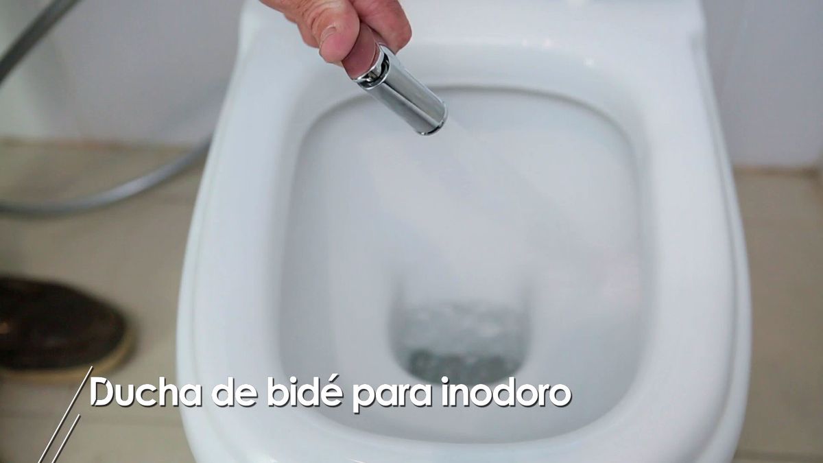Cómo instalar una ducha de bidé para inodoro paso 8