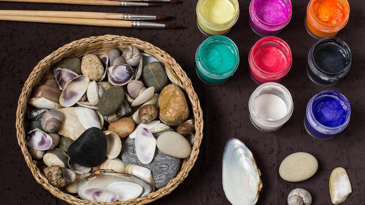 como pintar conchas y piedras puntillismo materiales