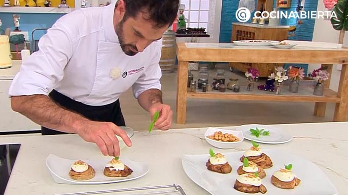 rollos de canela esponjosos faciles receta joseba arguinano karl67960321 paso7