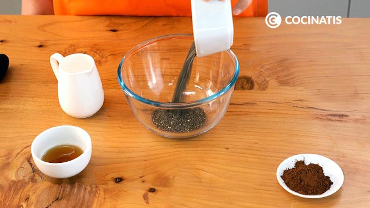 Receta de pudin de chía y chocolate   paso 1