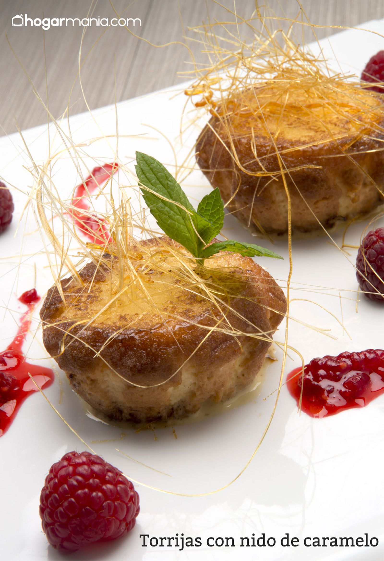 HCTU0331 Torrijas con nido de caramelo vertical xl HCTU0331 Torrijas con nido de caramelo vertical xl