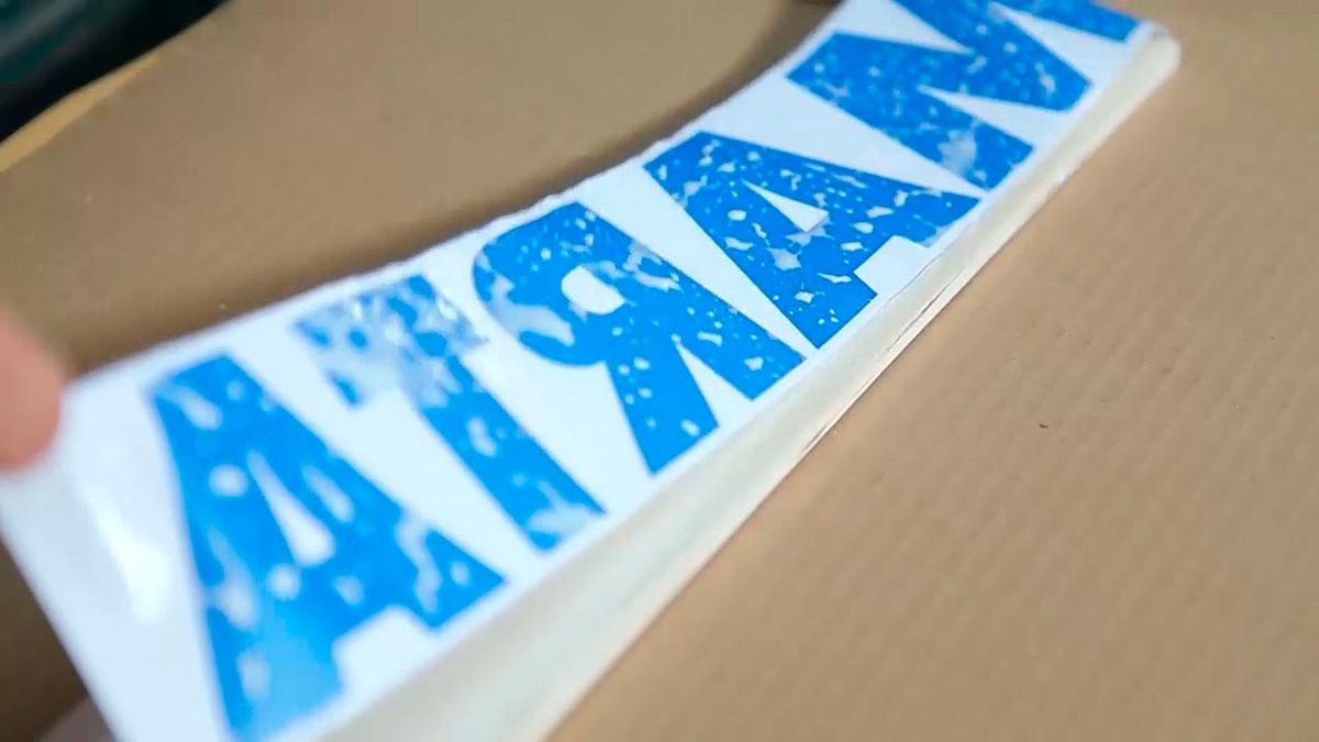 brico 950 cartel para puerta paso3