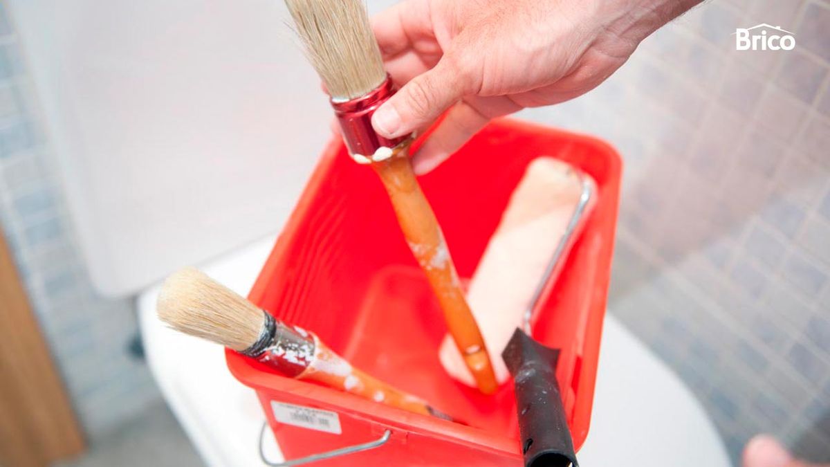 Pintar techo de baño paso 8