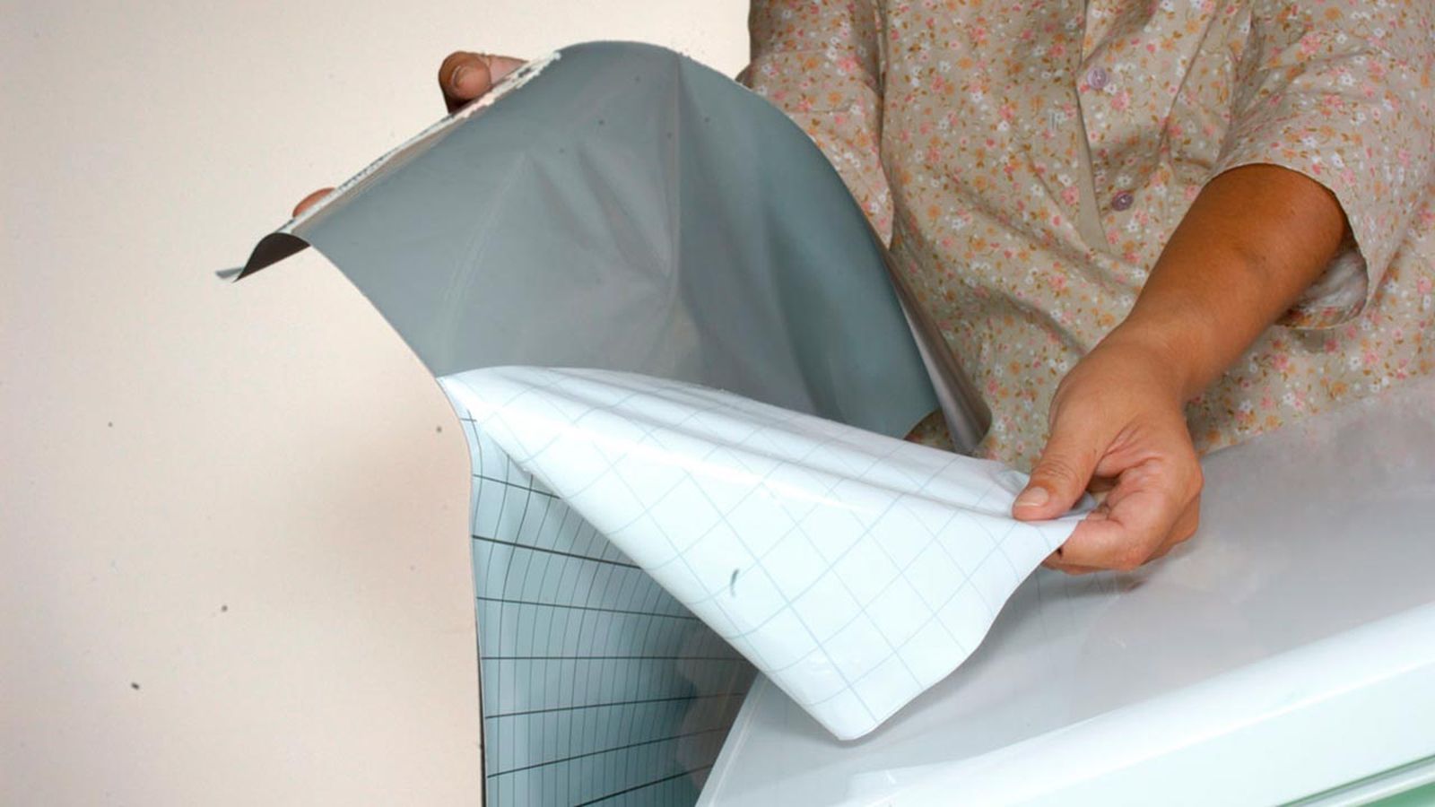 Cambiar aspecto de un frigorífico paso 4 Cambiar aspecto de un frigorífico paso 4