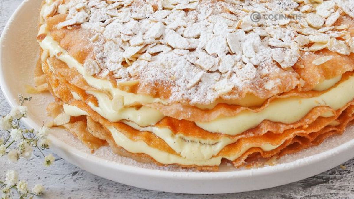 Tarta árabe de masa brick y crema diplomática
