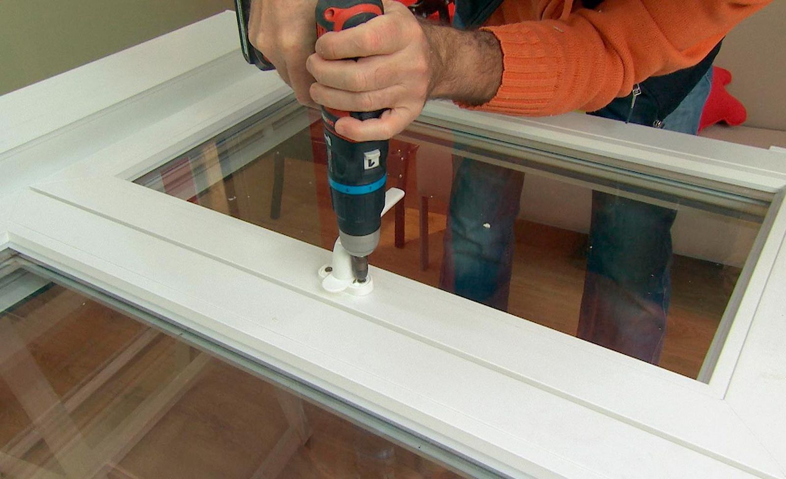 Colocar ventana con persiana paso 3 Colocar ventana con persiana paso 3