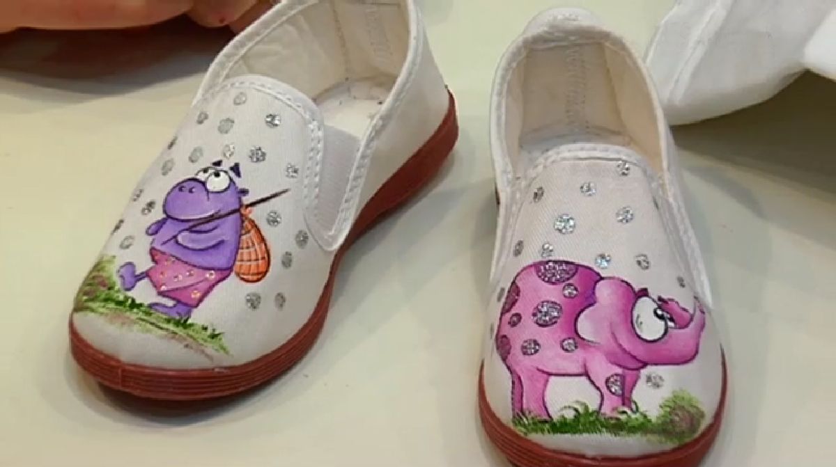 Pintar zapatillas de tela d1