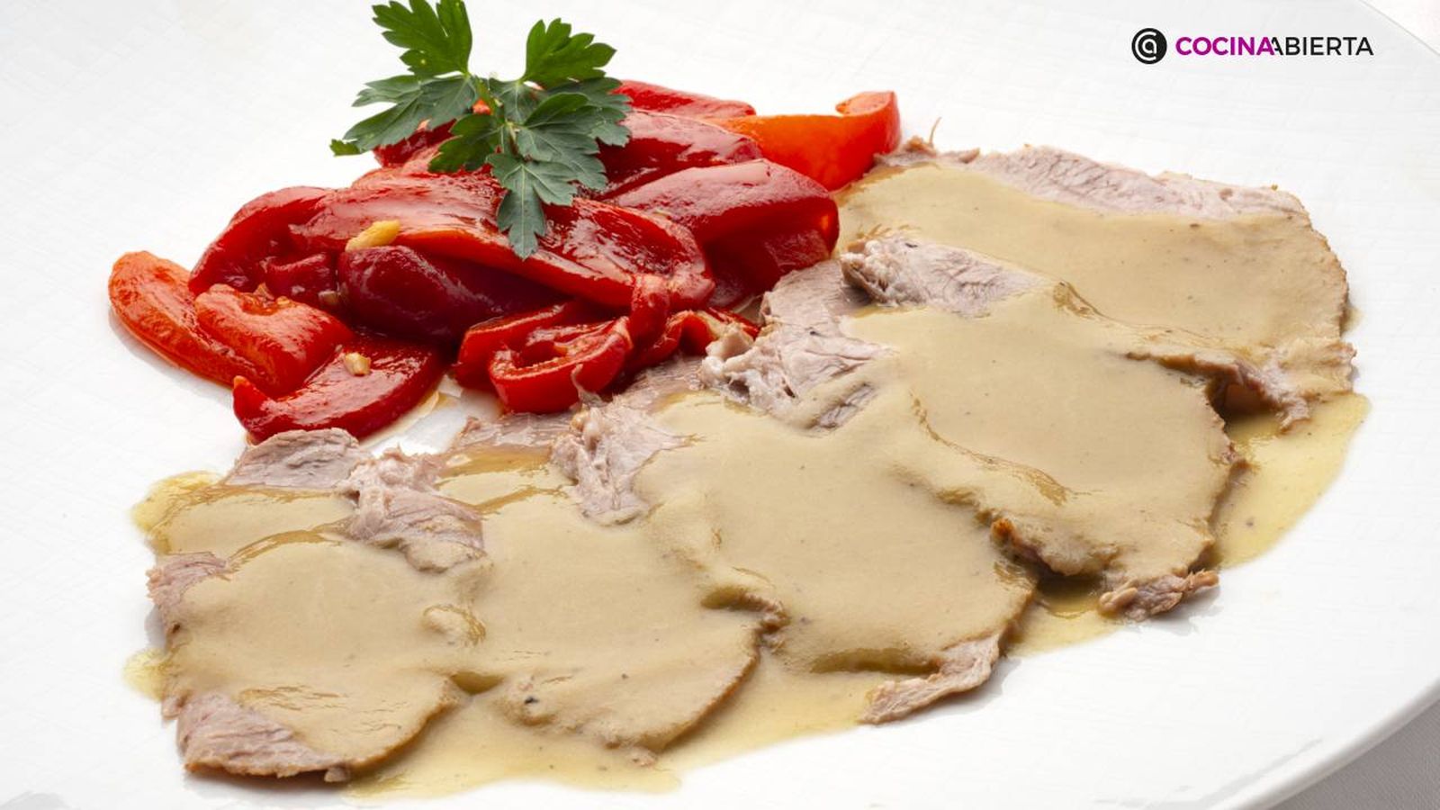 cabezada cerdo en salsa
