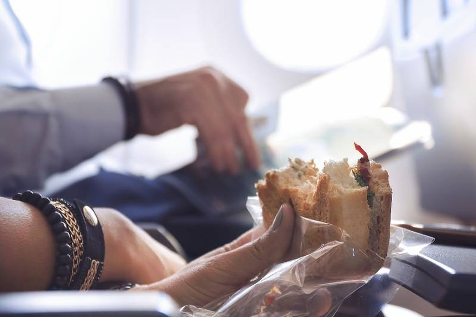 Los alimentos sólidos suelen estar permitidos en viajes entre países de la UE Los alimentos sólidos suelen estar permitidos en viajes entre países de la UE