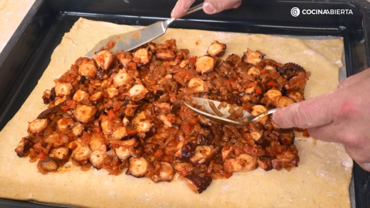 receta empanada de pulpo paso 5