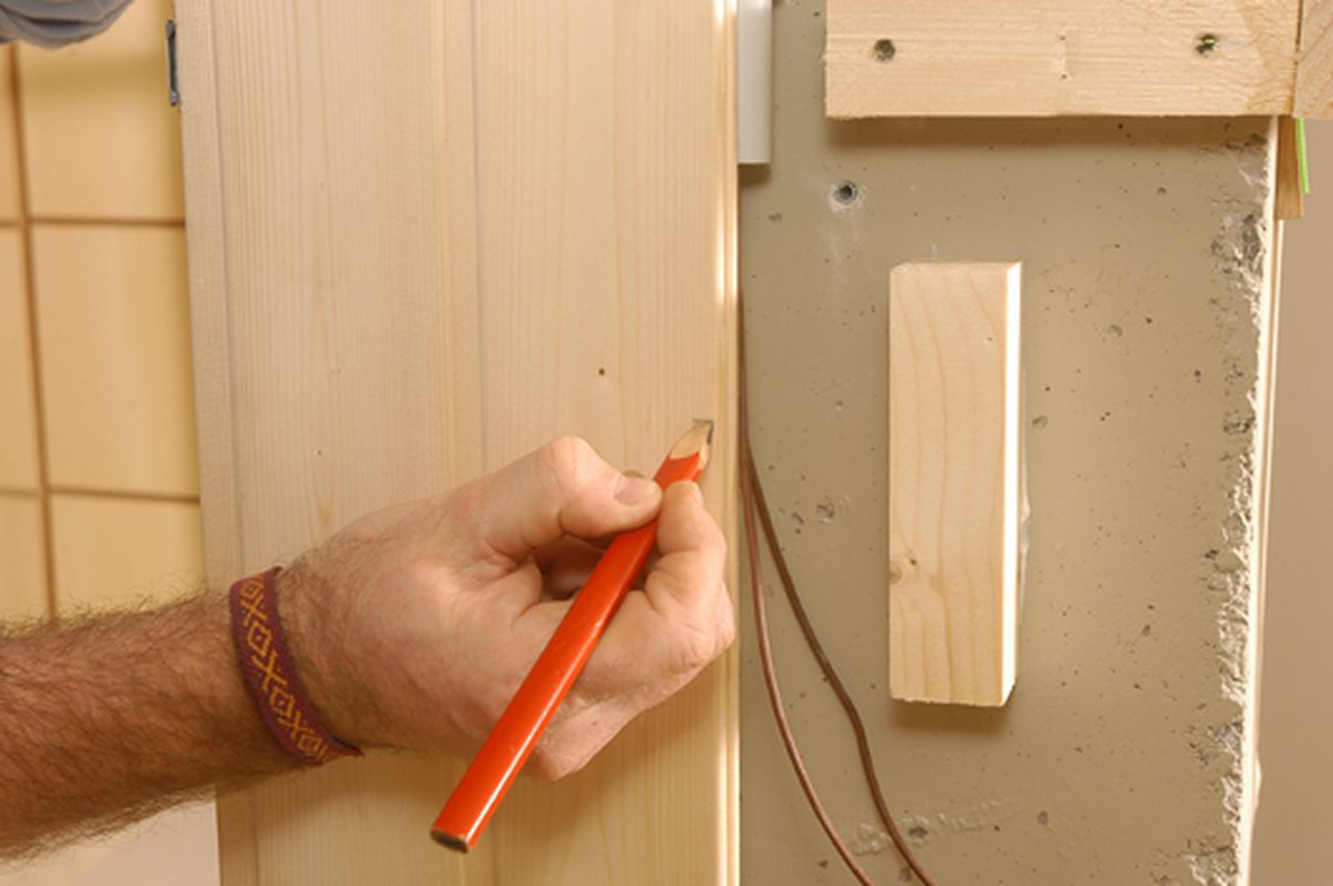 Forrar una columna con un friso de madera paso 8