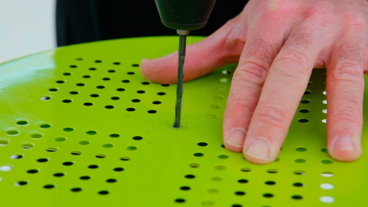 Cómo hacer soldadura metálica en frío paso 5