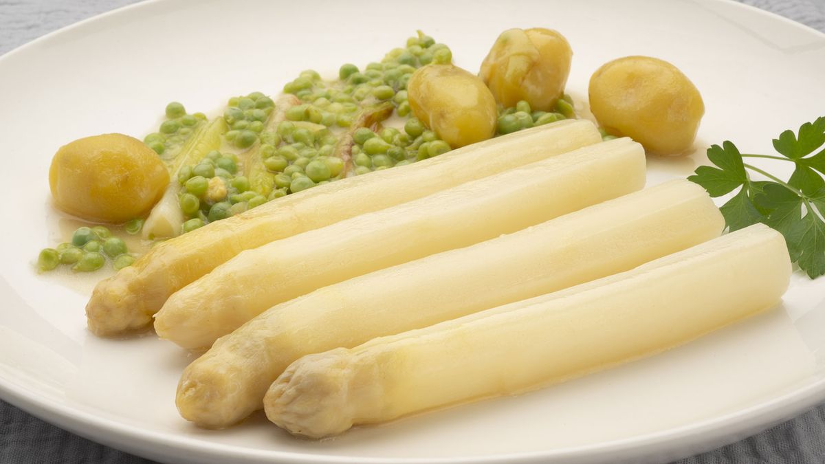 esparragos y guisantes de primavera xl