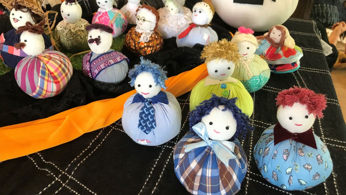 Crea divertidos peluches caseros con las fundas de almohada