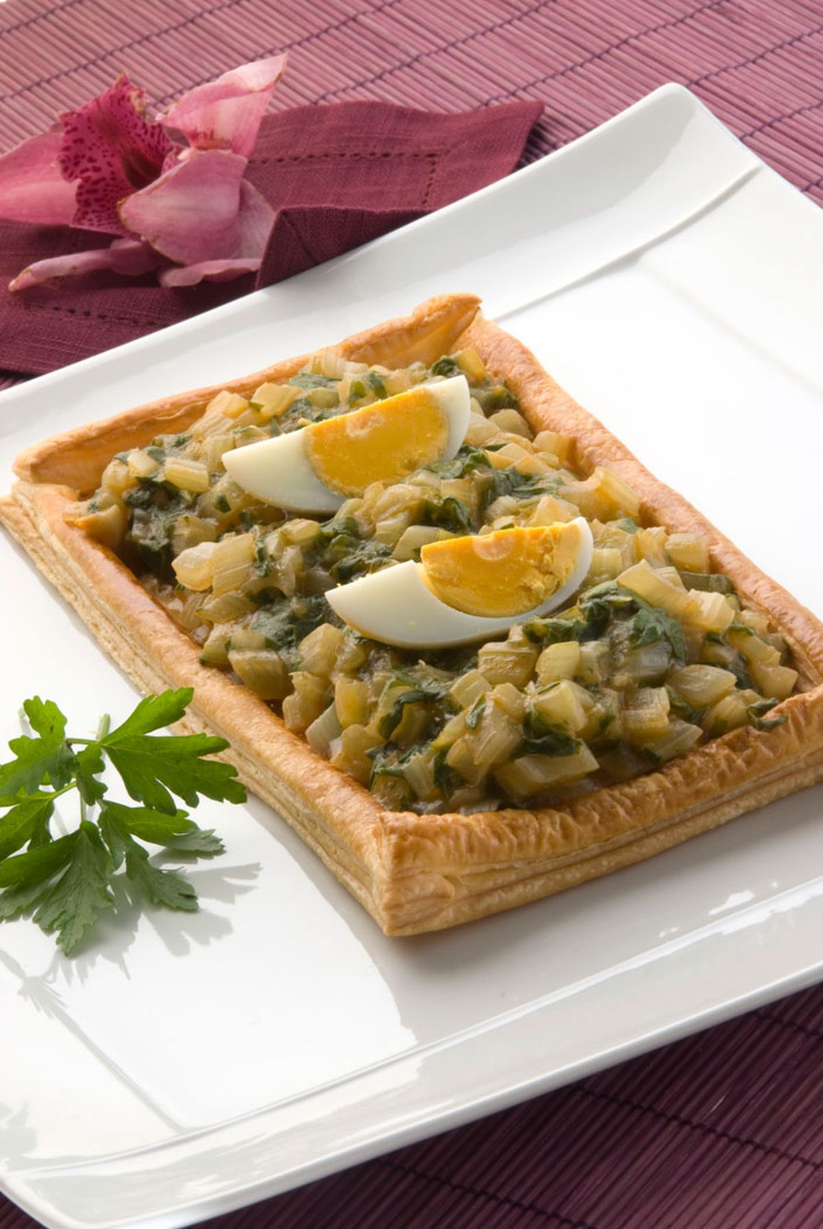 Acelgas guisadas en hojaldre