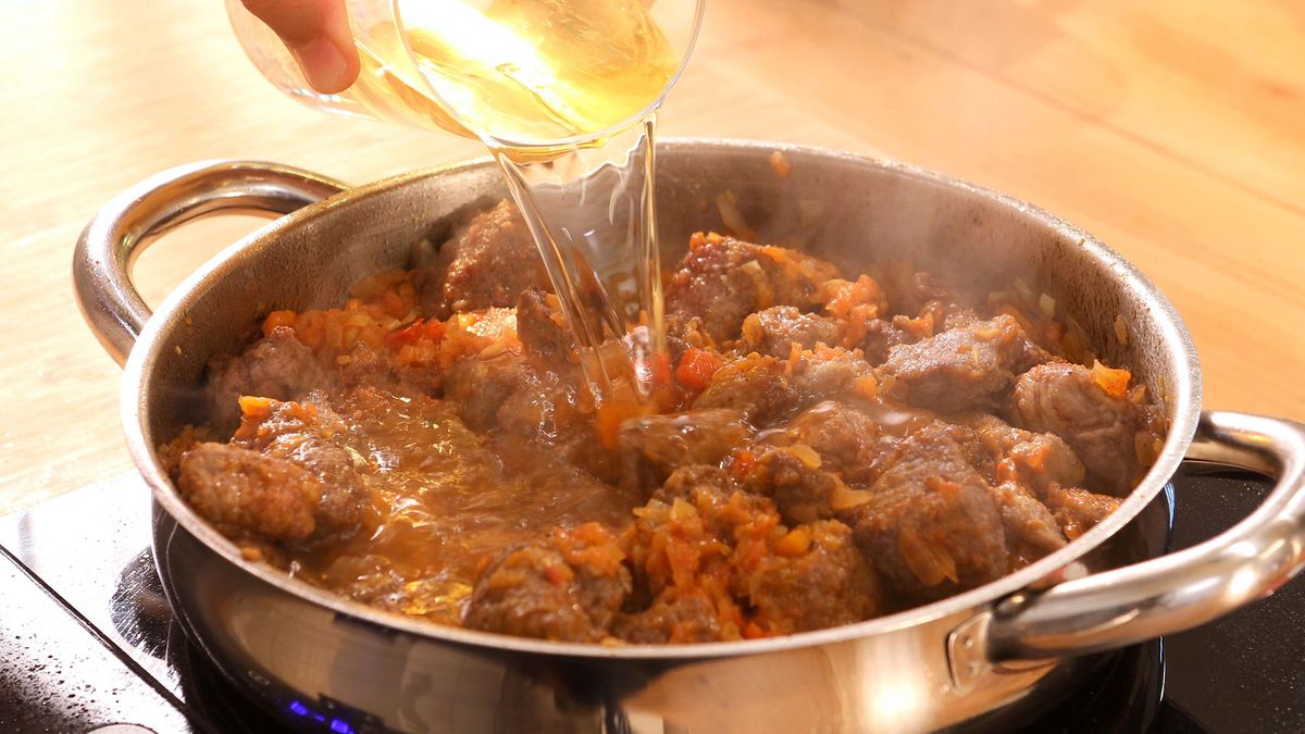 Goulash húngaro   Paso 5