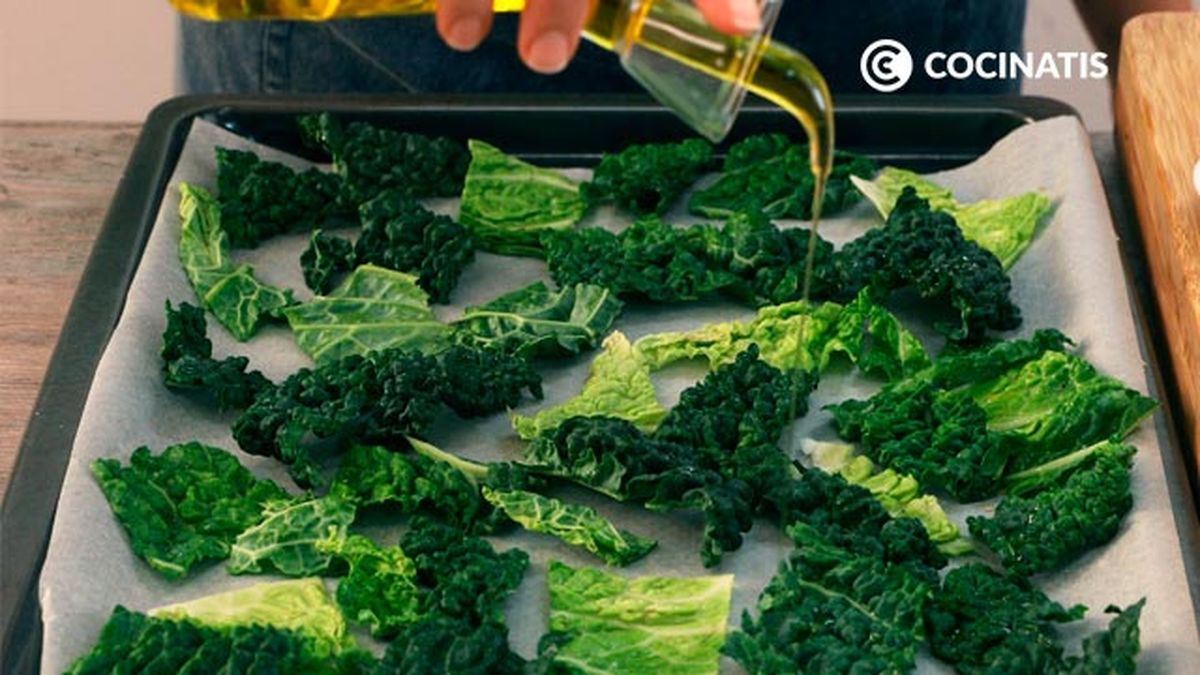 Receta de chips de kale al horno  paso 2