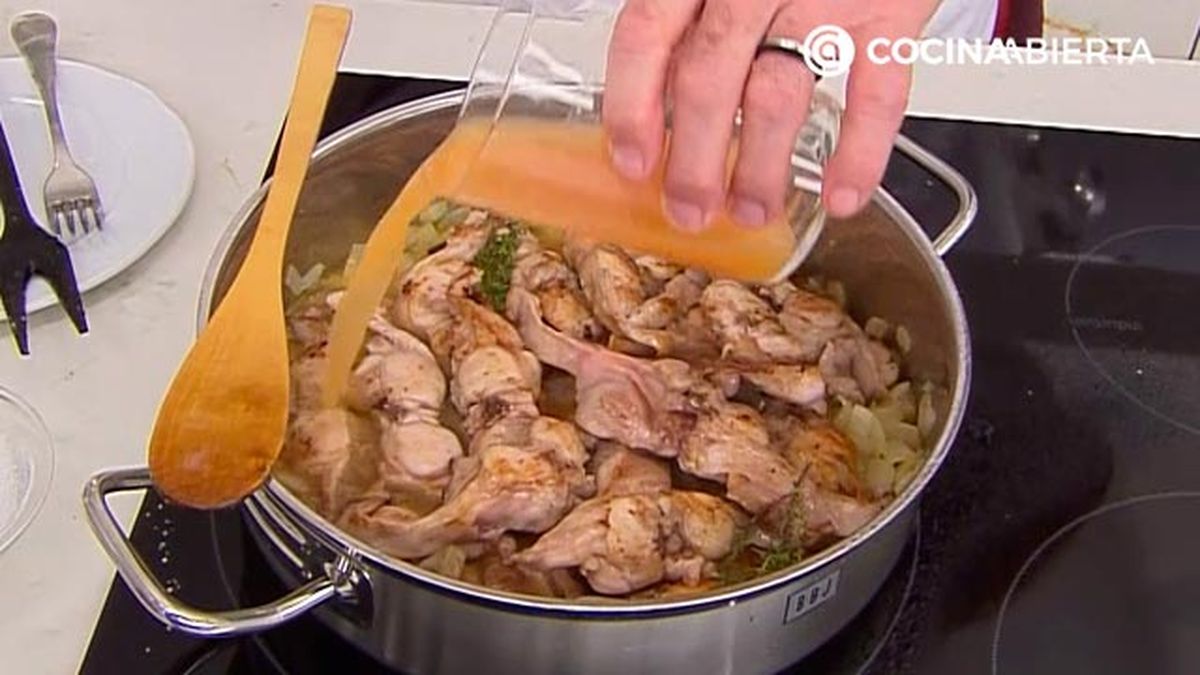 medallones de conejo guisado en salsa de citricos karlos arguinano karl67470321 paso3