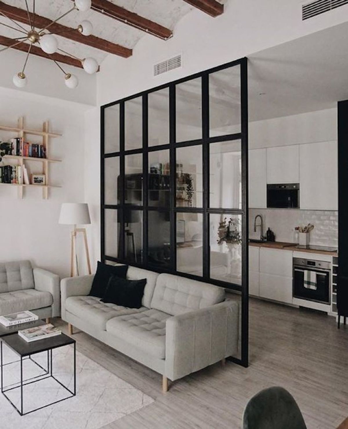 Cocinas pequeñas abiertas al salón espacios luminosos, versátiles y multifuncionales 12