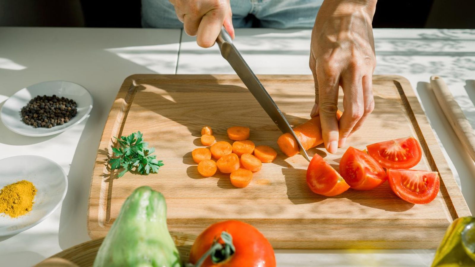 Este es el objeto más contaminado de la cocina que usas a diario